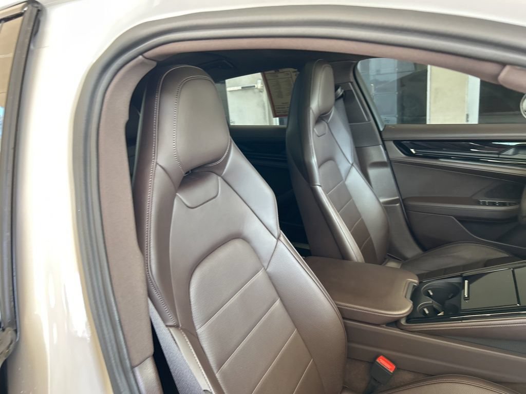 Used 2024 Porsche Panamera 4 AWD/4WD image 19
