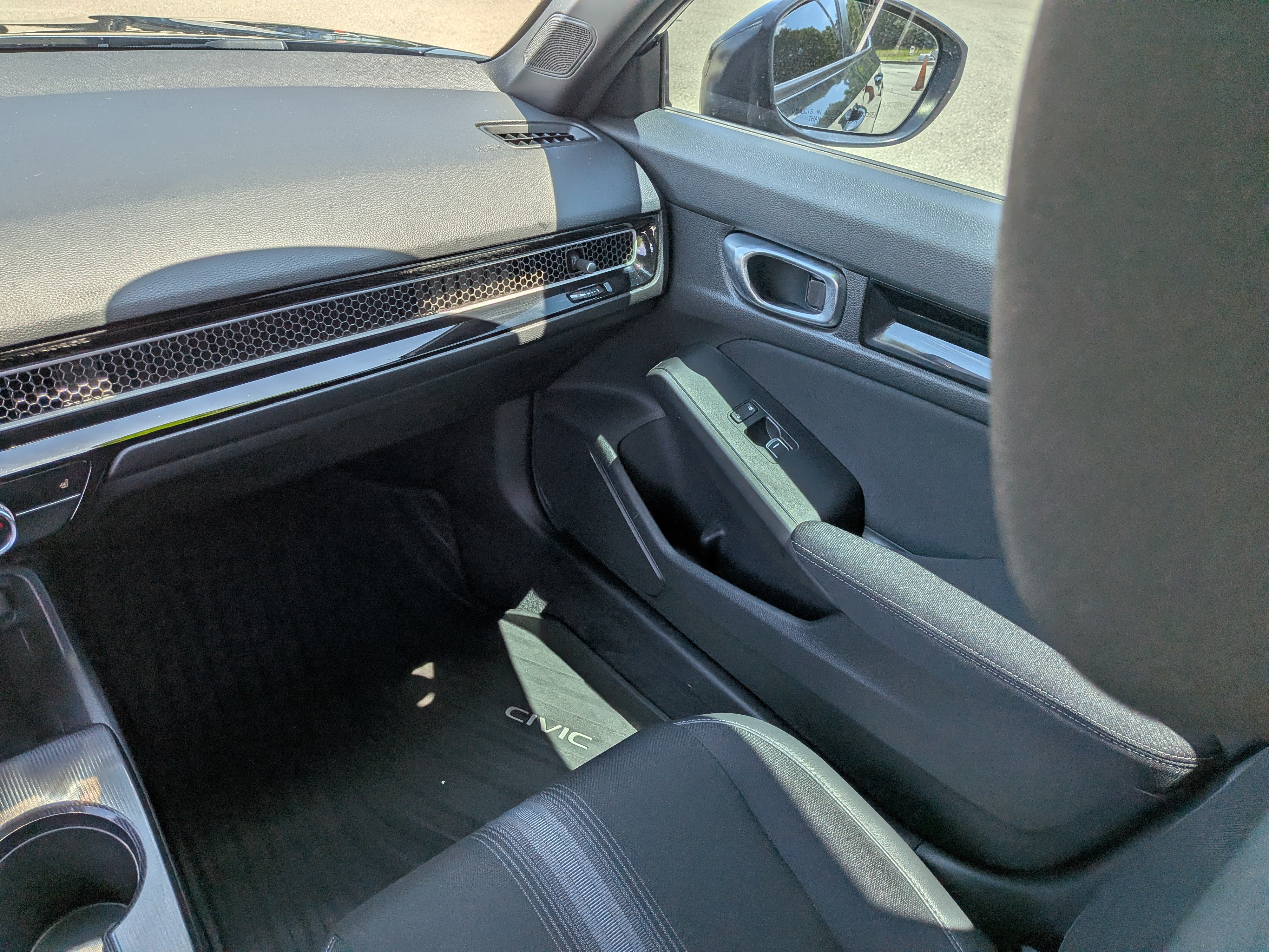 Used 2025 Honda Civic Sport image 18