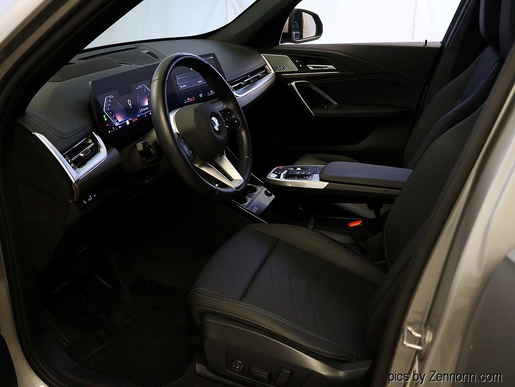 Certified 2023 BMW X1 xDrive28i w/ Premium Package image 11