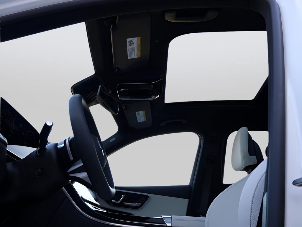 Certified 2025 Mercedes-Benz GLC 300 4MATIC image 38