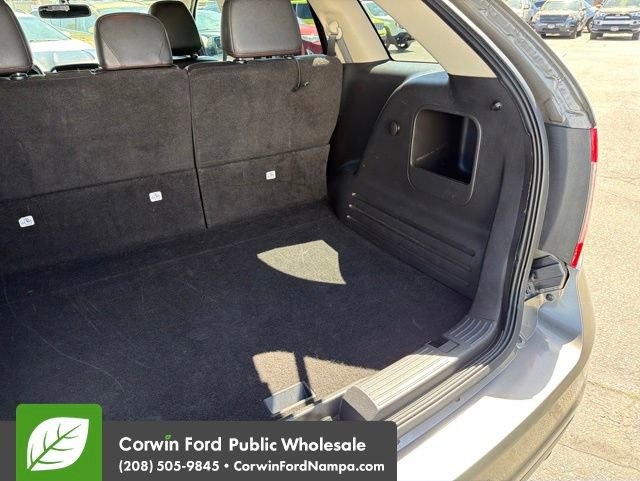 Used 2013 Ford Edge SEL FWD image 32
