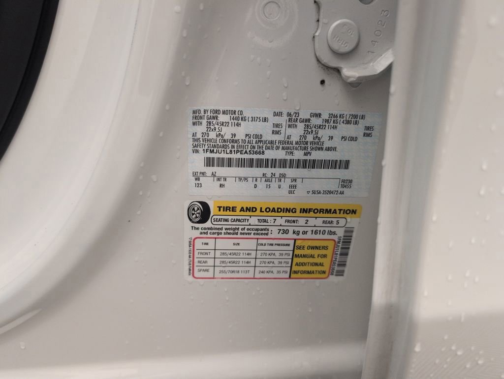 Used 2023 Ford Expedition Platinum image 43