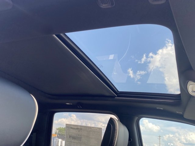 New 2025 RAM 1500 Laramie w/ Night Edition image 31