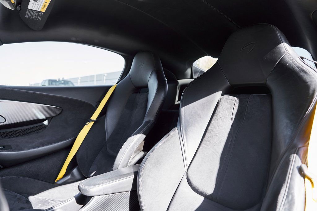 Used 2019 McLaren 600LT image 39