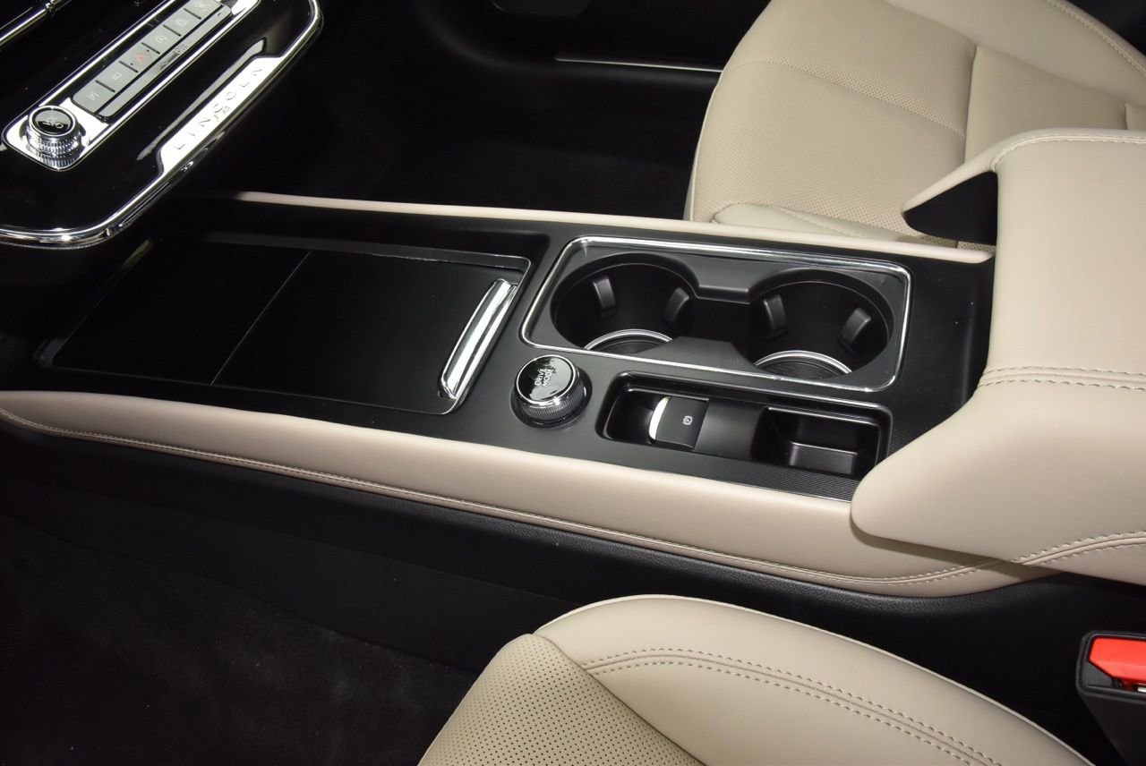 New 2026 Lincoln Corsair Reserve FWD image 30