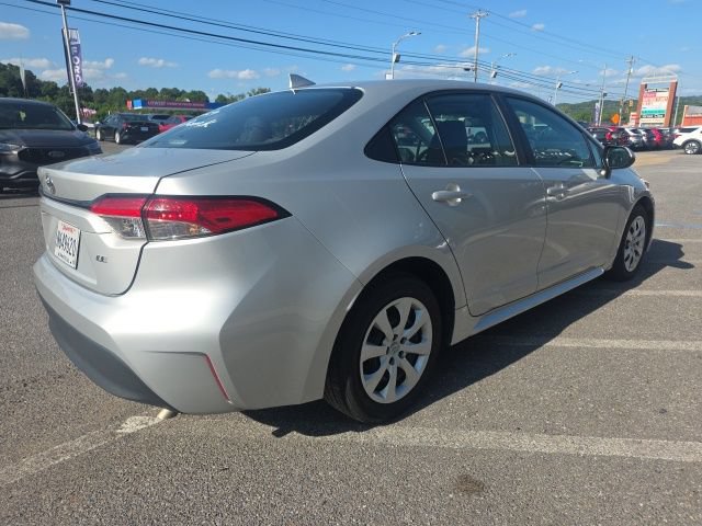 Used 2024 Toyota Corolla LE FWD image 6