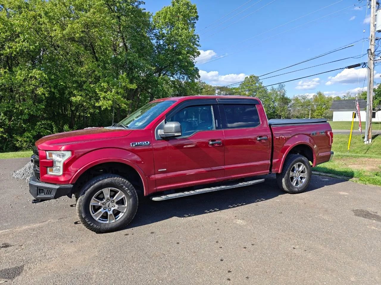 Used 2016 Ford F150 Lariat w/ Equipment Group 502A Luxury AWD/4WD image 4