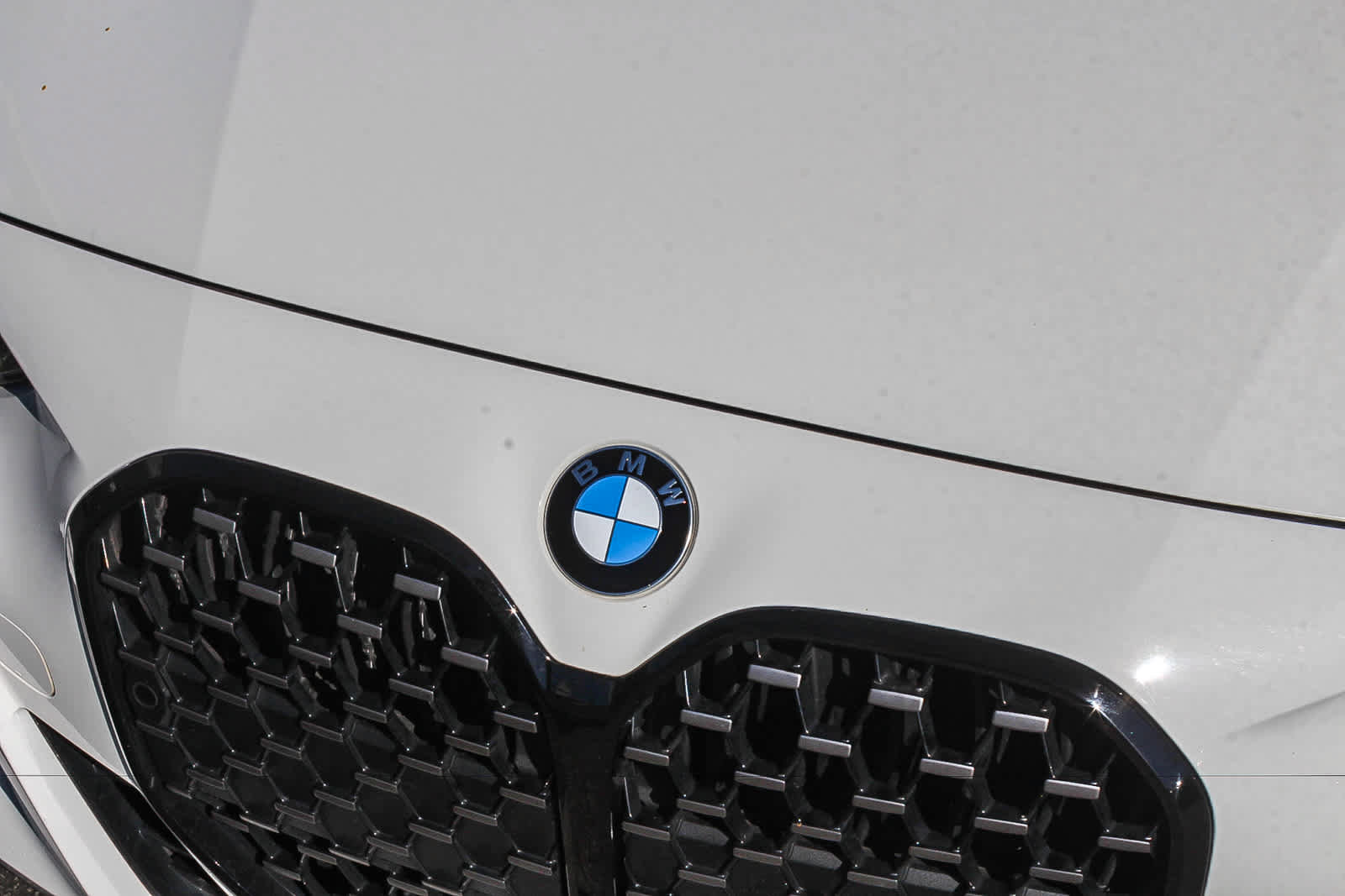 Used 2023 BMW 430i Coupe w/ M Sport Package RWD image 11