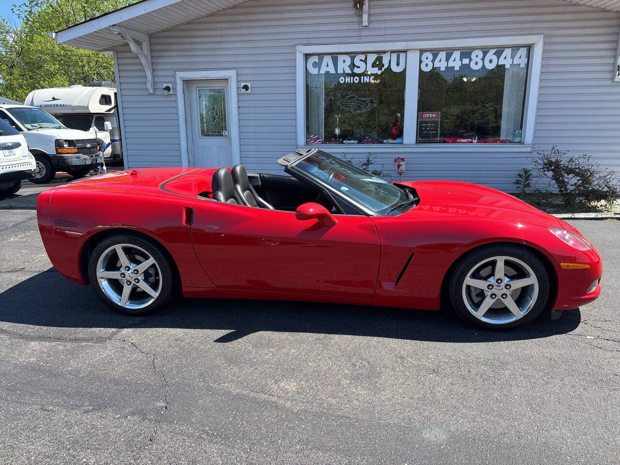Used 2005 Chevrolet Corvette Convertible w/ Preferred Equipment Group RWD image 2