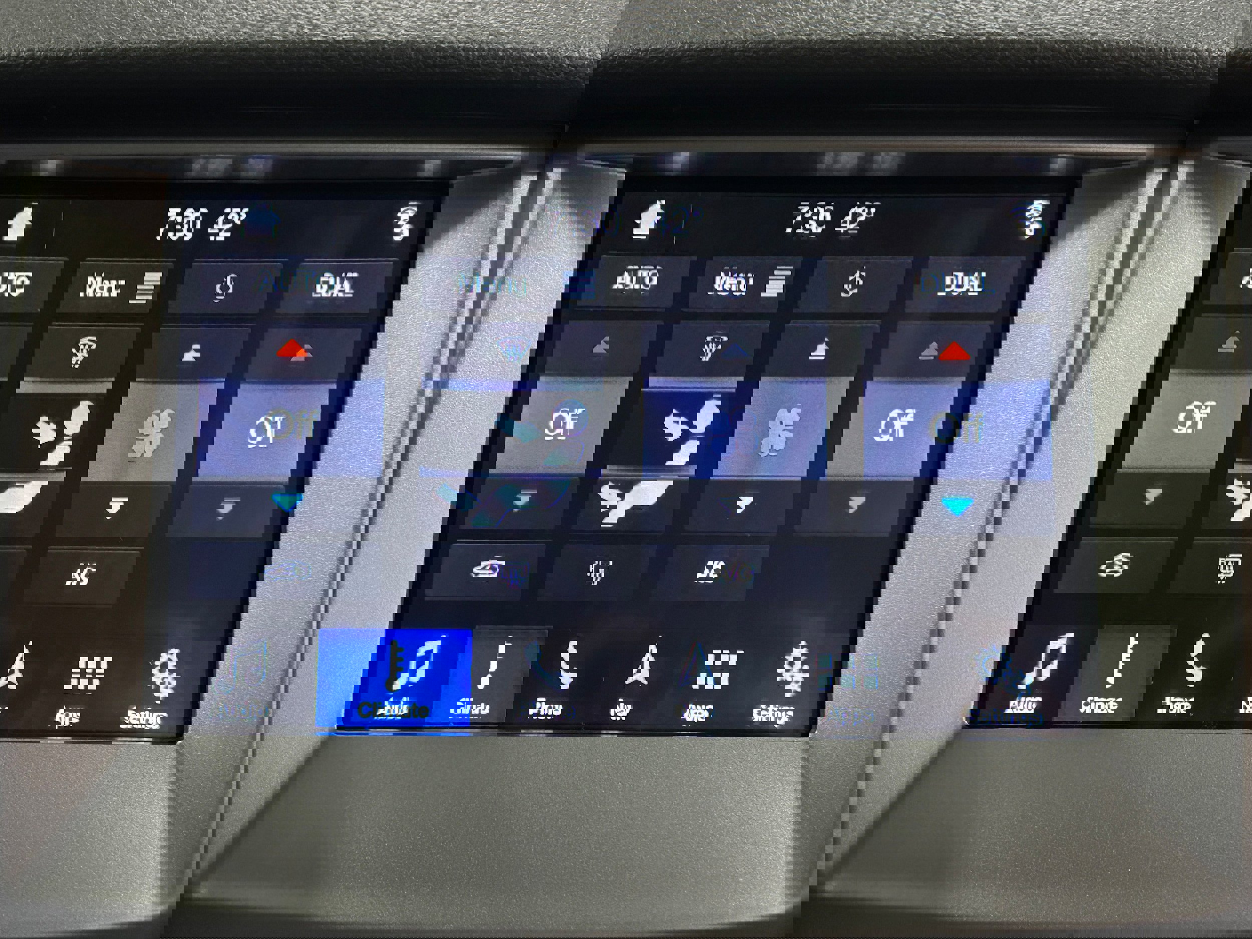 Used 2019 Ford Ranger XLT w/ Equipment Group 301A Mid image 6