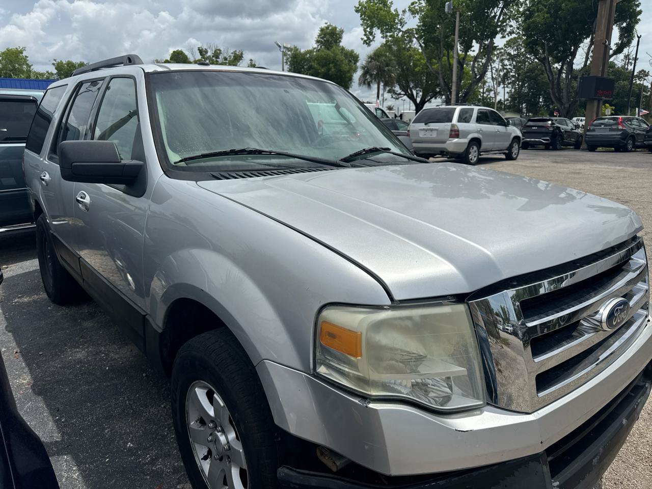 Used 2012 Ford Expedition XL AWD/4WD image 2