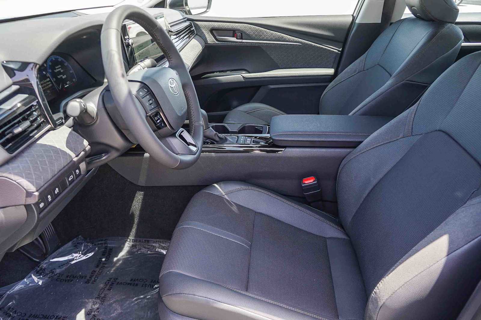 Used 2026 Toyota Camry XLE w/ Premium Package FWD image 21