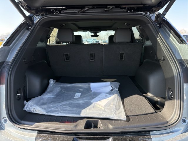 New 2026 Chevrolet Blazer RS w/ Driver Confidence II Package FWD image 19