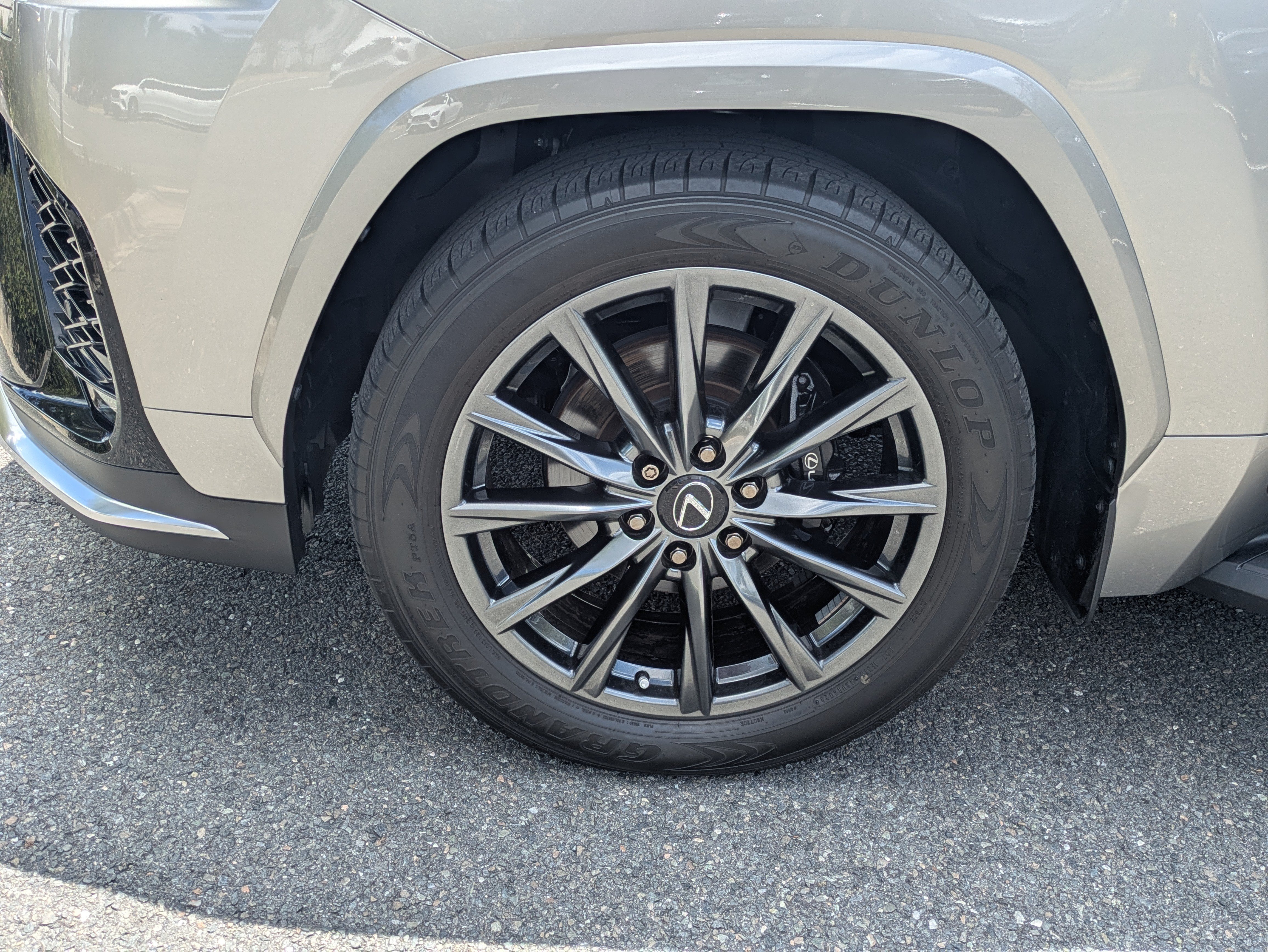 Used 2024 Lexus LX 600 F Sport AWD/4WD image 10