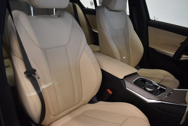 New 2026 BMW 330i xDrive Sedan w/ Premium Package AWD/4WD image 6