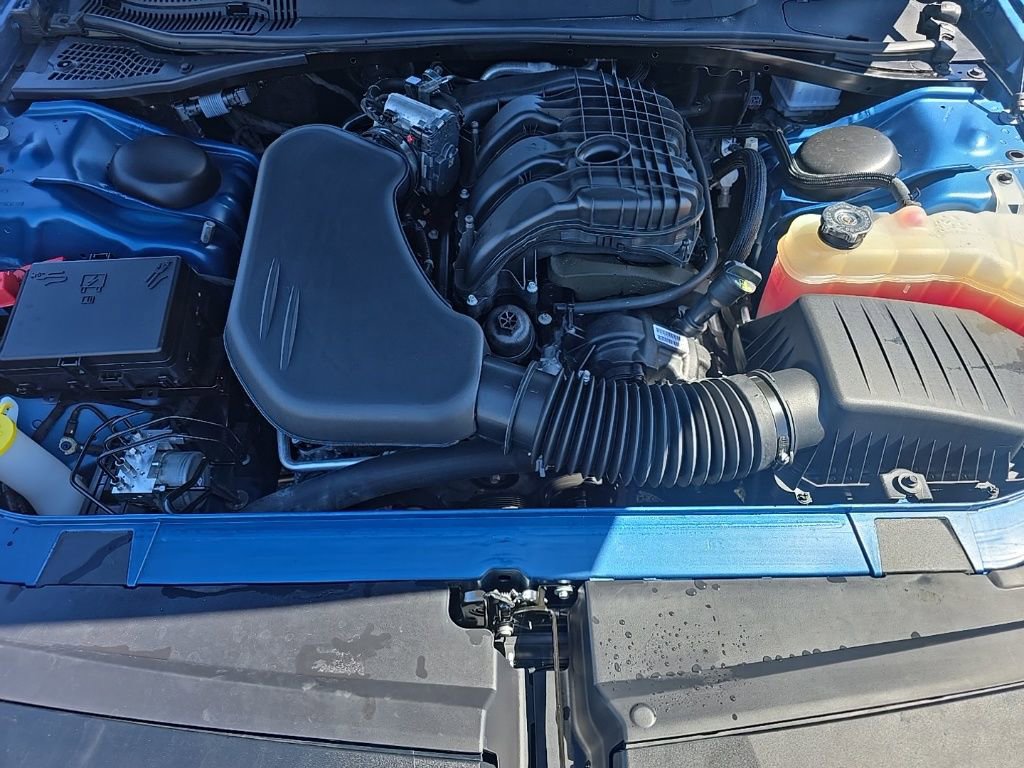 Used 2023 Dodge Challenger SXT image 10