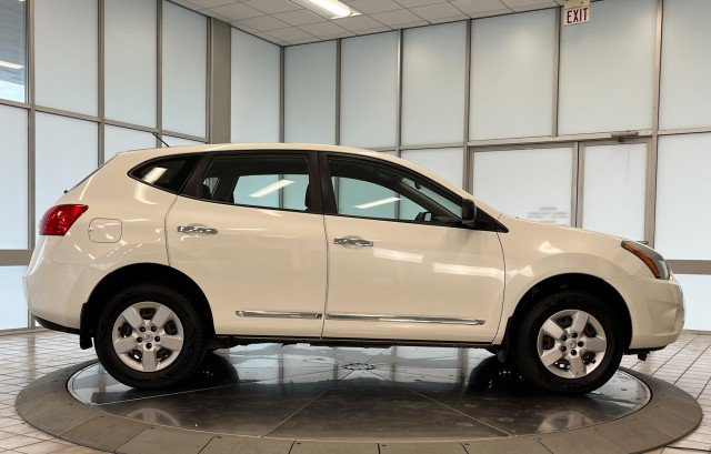 Used 2014 Nissan Rogue S AWD/4WD image 8