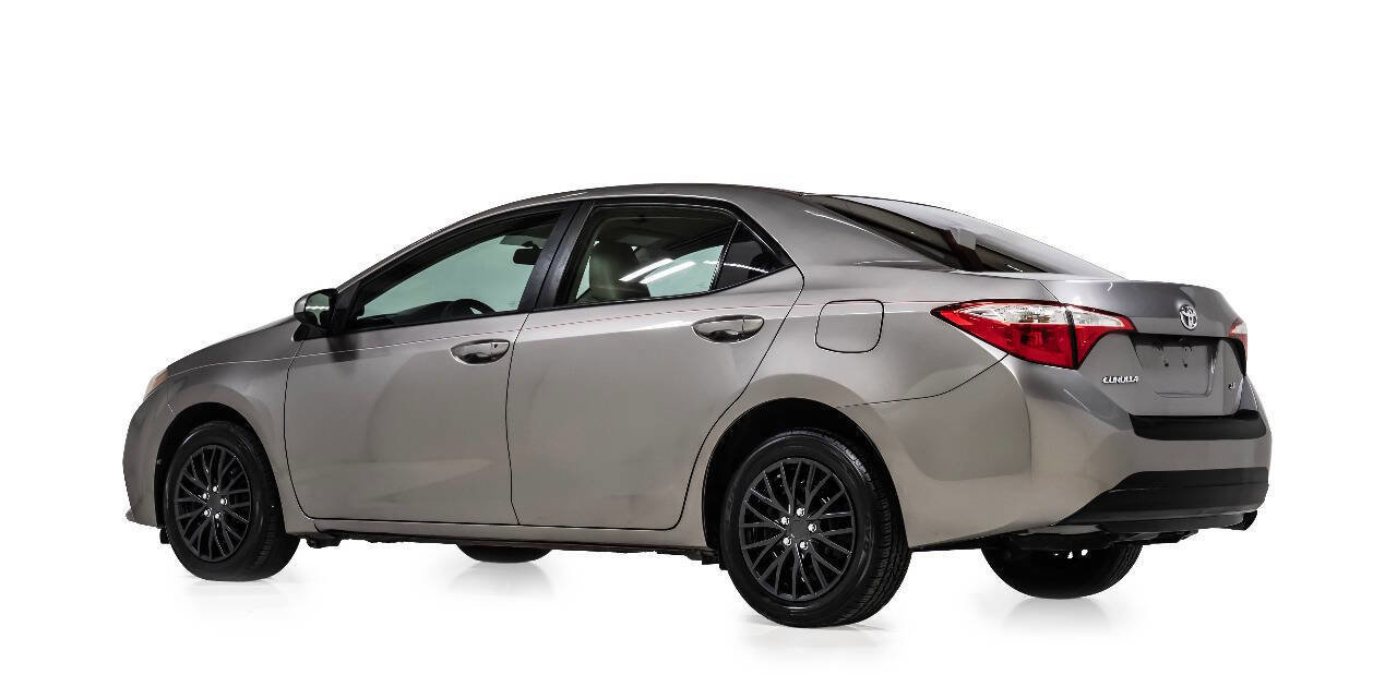 Used 2016 Toyota Corolla LE image 4