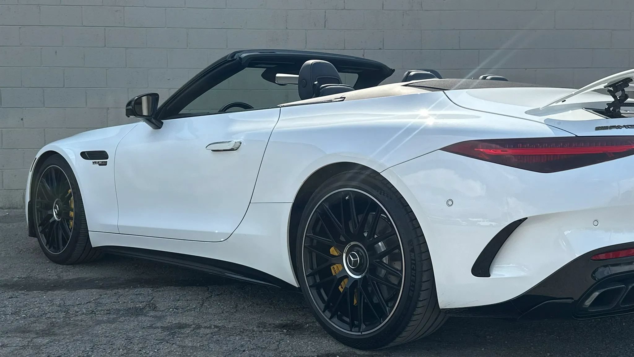 Used 2022 Mercedes-Benz SL 63 AMG 4MATIC image 41