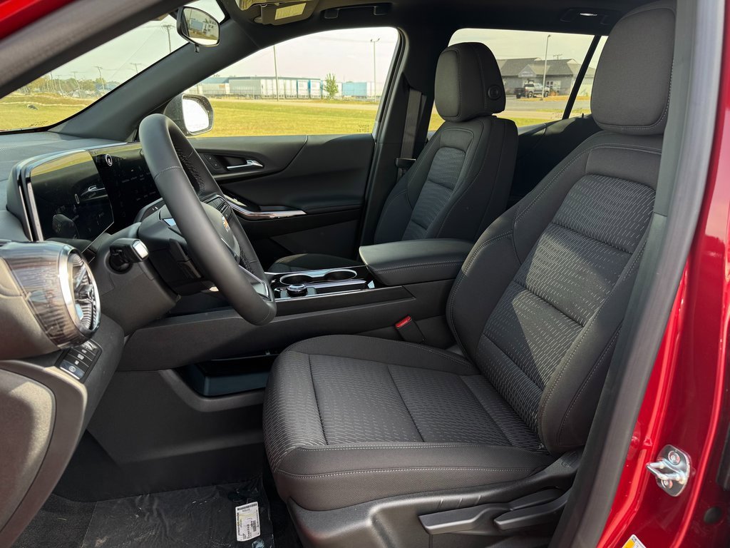 New 2026 Chevrolet Equinox LT w/ LPO, Floor Liner Package image 9