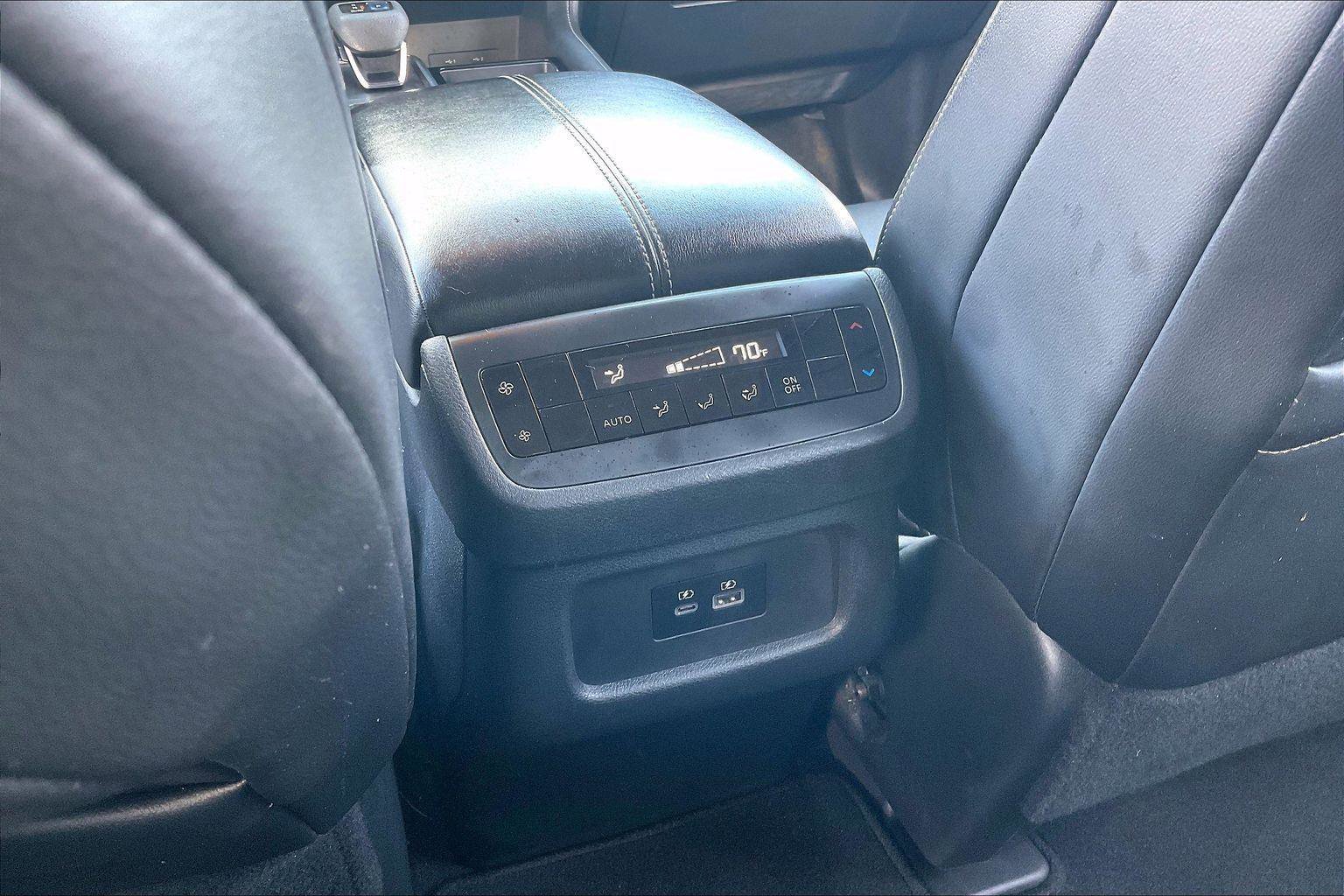 Certified 2022 Nissan Pathfinder SL image 32