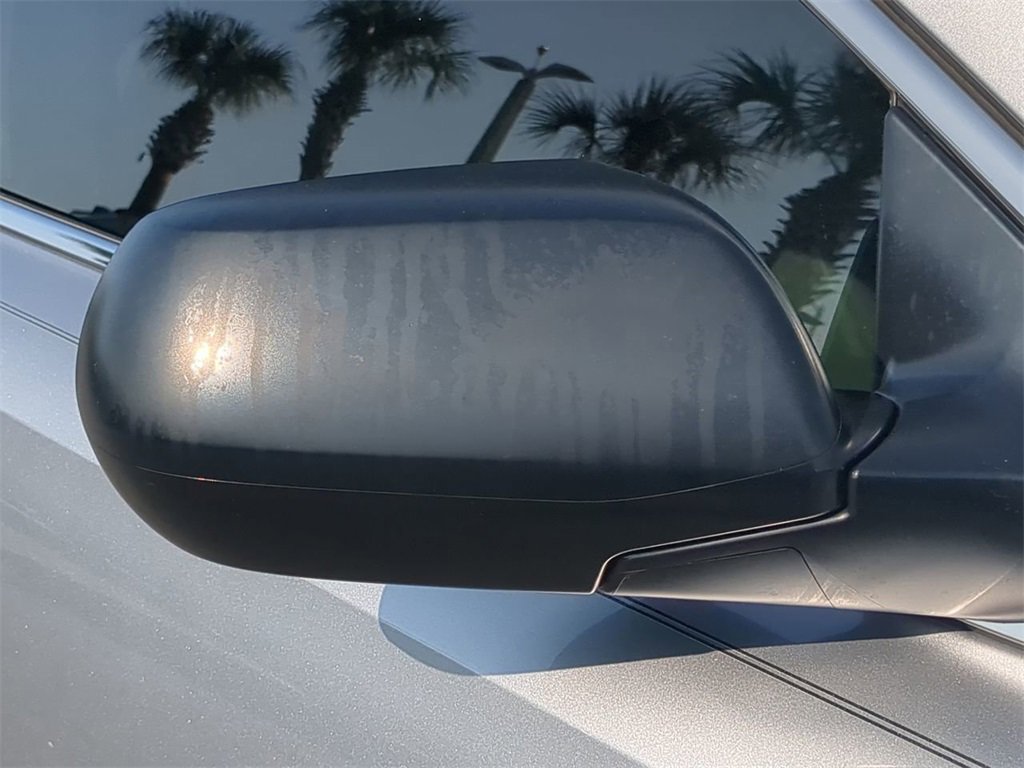 Used 2018 Honda CR-V LX image 11