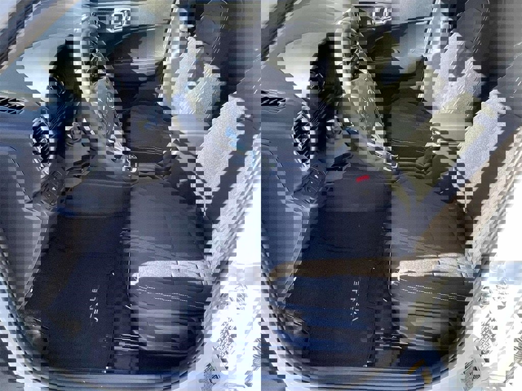 New 2026 Hyundai Venue SEL image 13