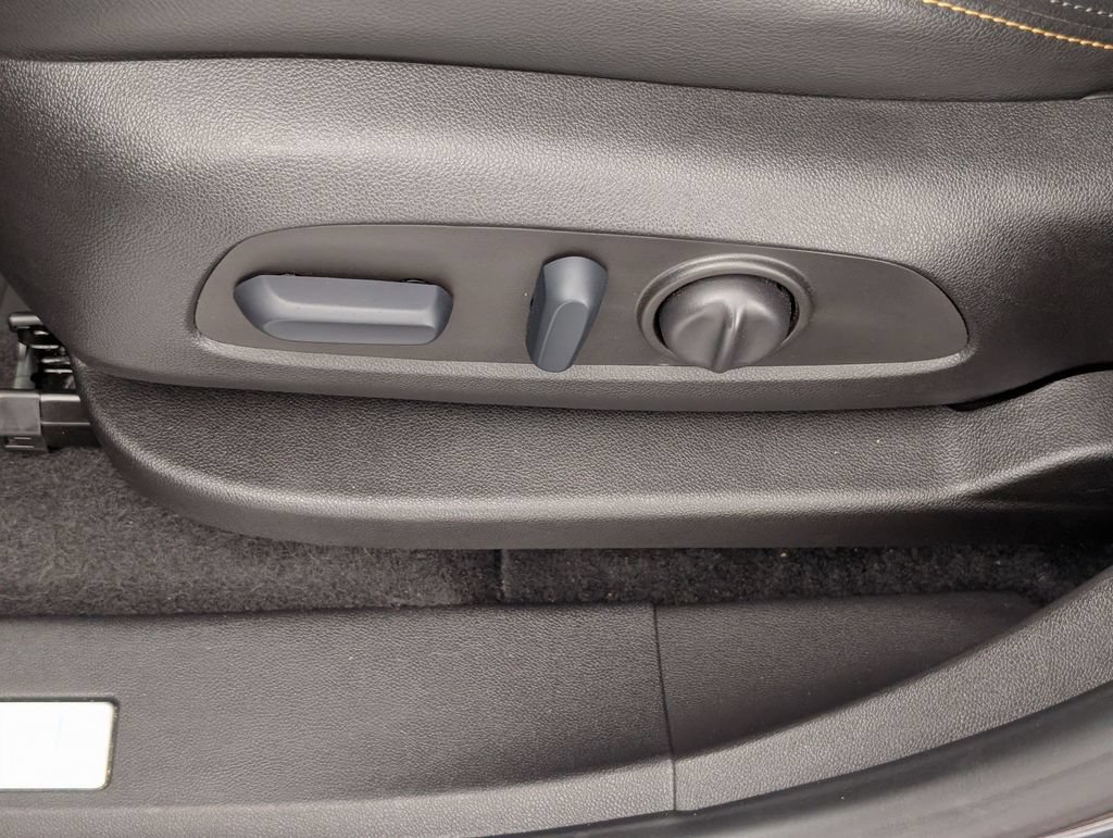 Certified 2022 Chevrolet Equinox Premier FWD image 14