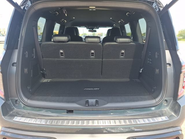 New 2026 Nissan Armada PRO-4X w/ Captain's Chari Seat Package AWD/4WD image 22