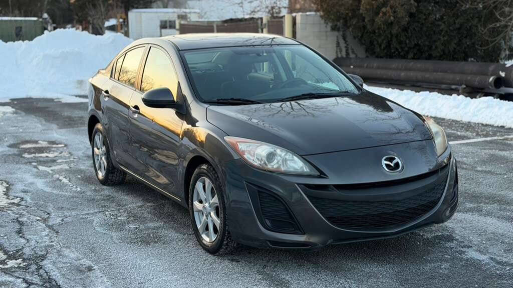 Used 2010 MAZDA MAZDA3 i Touring FWD image 9