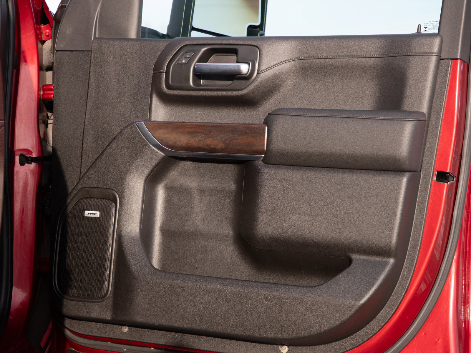 Used 2022 GMC Sierra 2500 SLT w/ SLT Preferred Package image 9