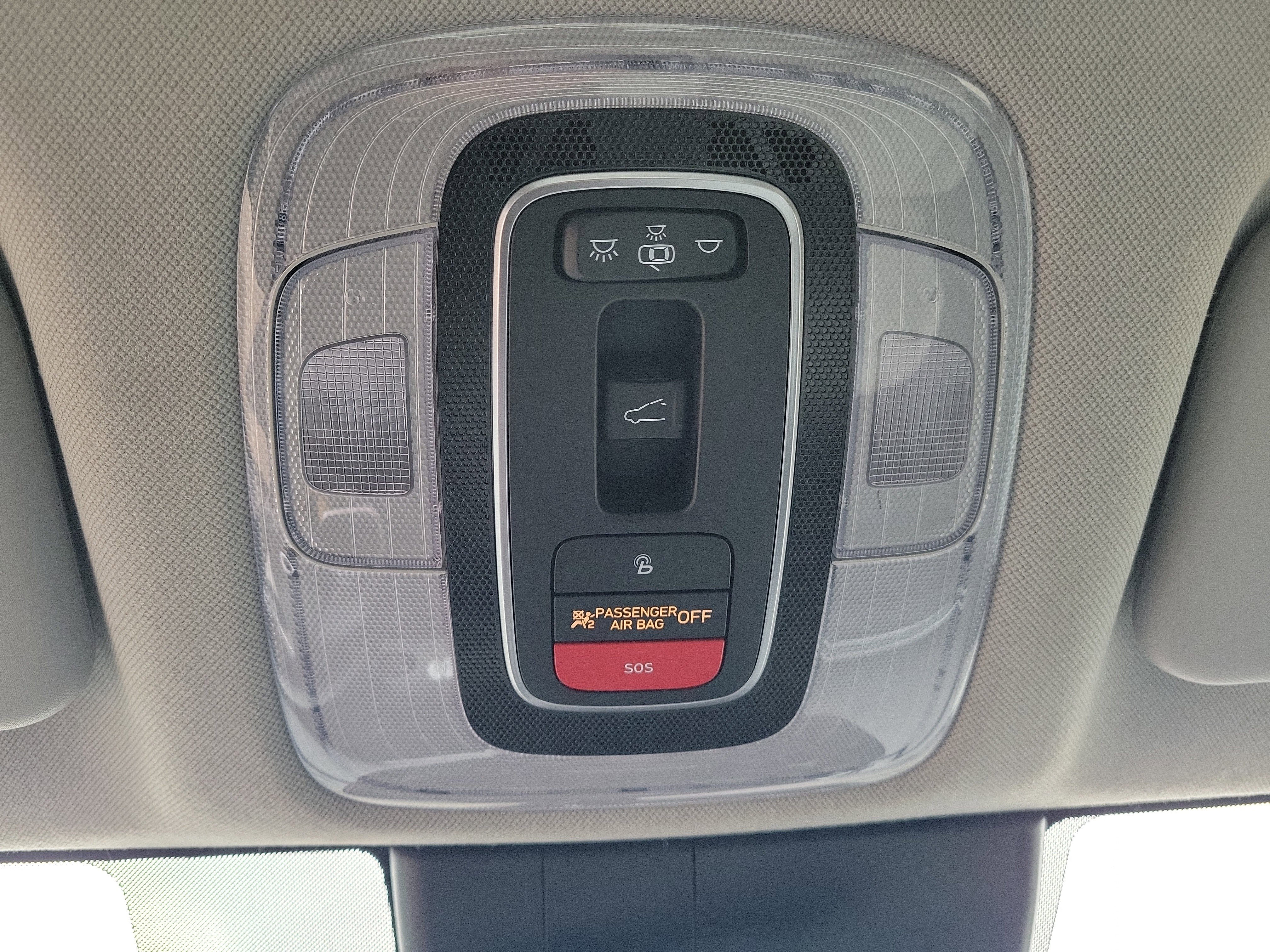 Used 2023 Hyundai Elantra Limited image 32