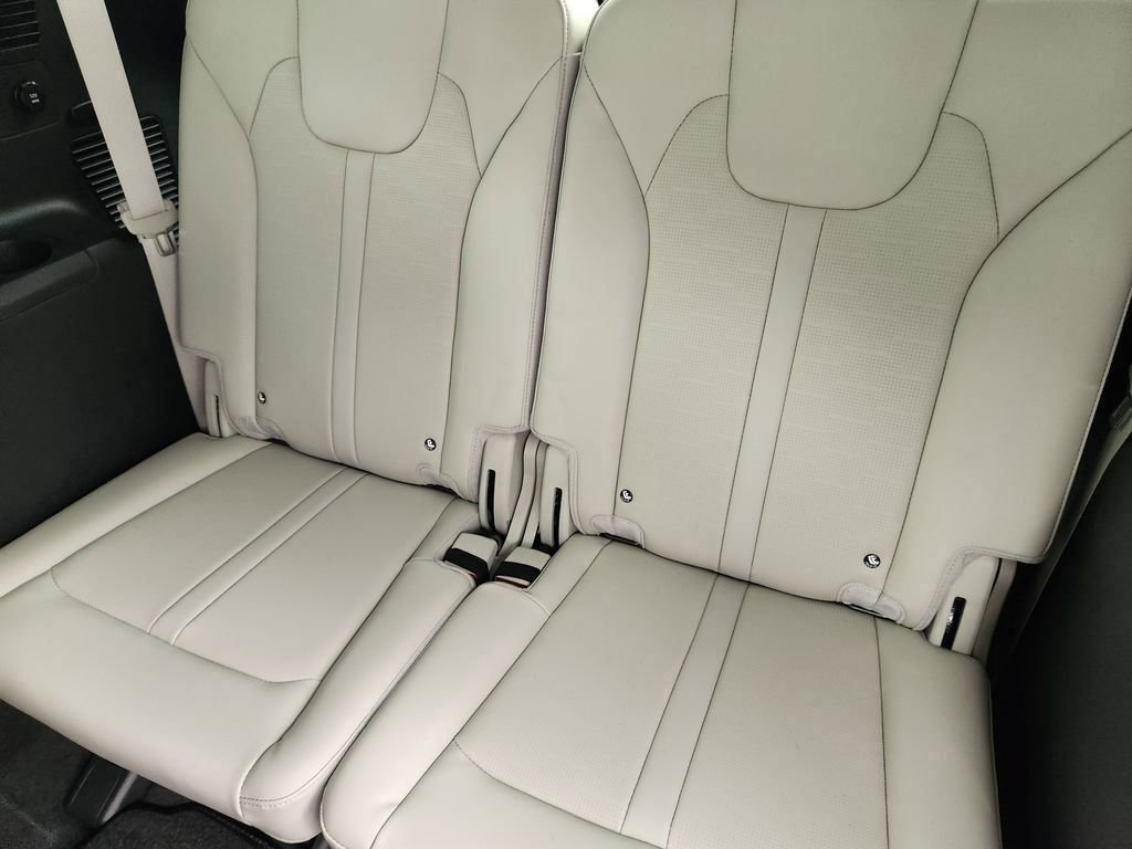 New 2026 Kia Sorento S w/ S Panoramic Sunroof Package AWD/4WD image 21