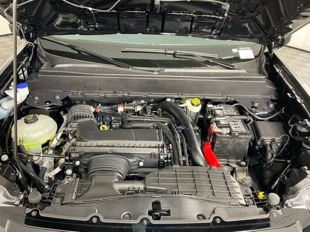 New 2026 Ford Maverick Lobo image 9