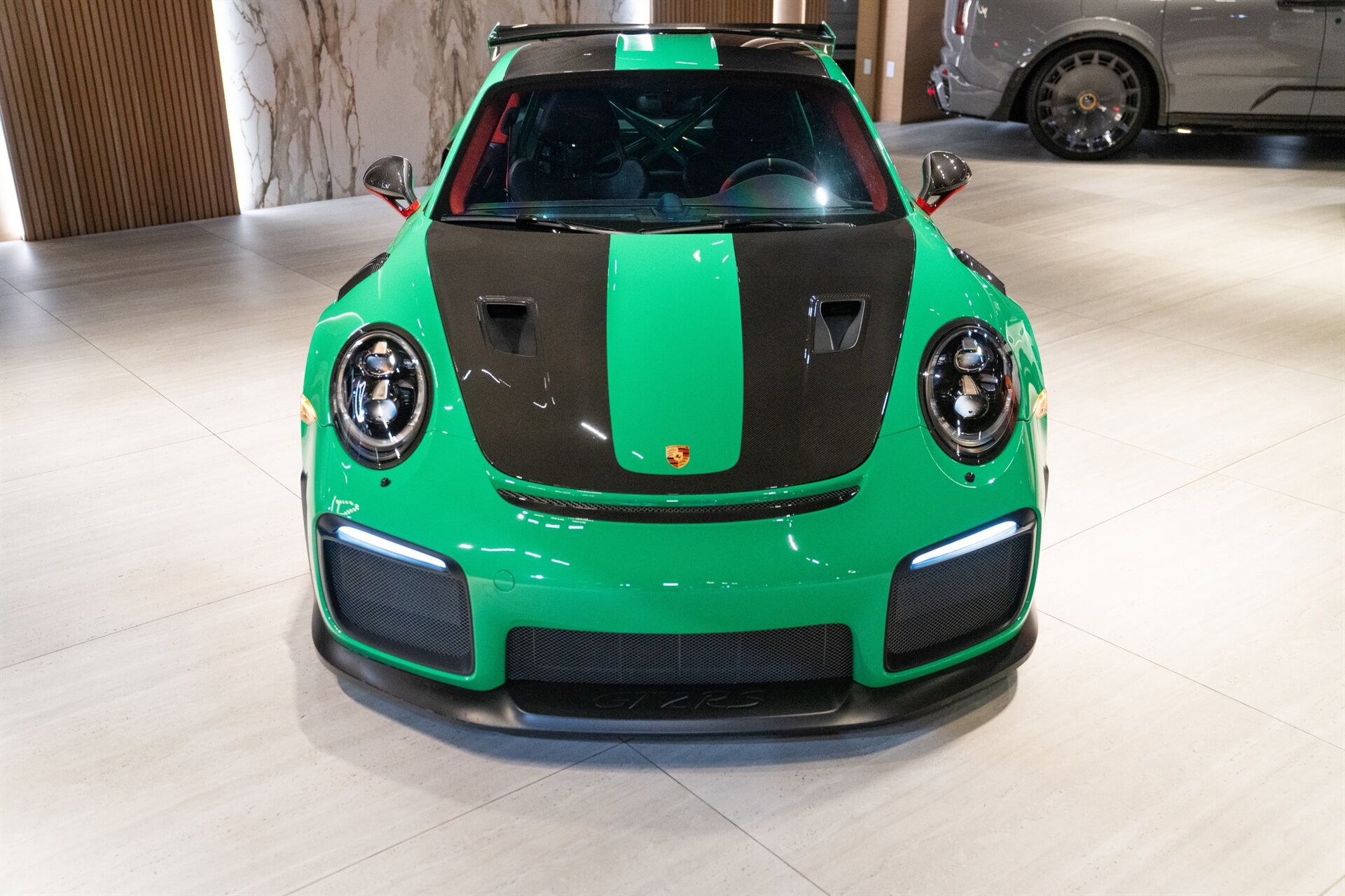 Used 2018 Porsche 911 GT2 RS RWD image 11