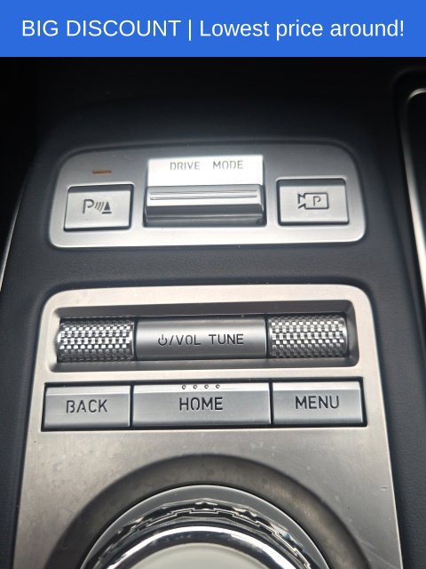 Used 2022 Genesis GV70 3.5T Sport w/ Sport Prestige Package AWD/4WD image 37