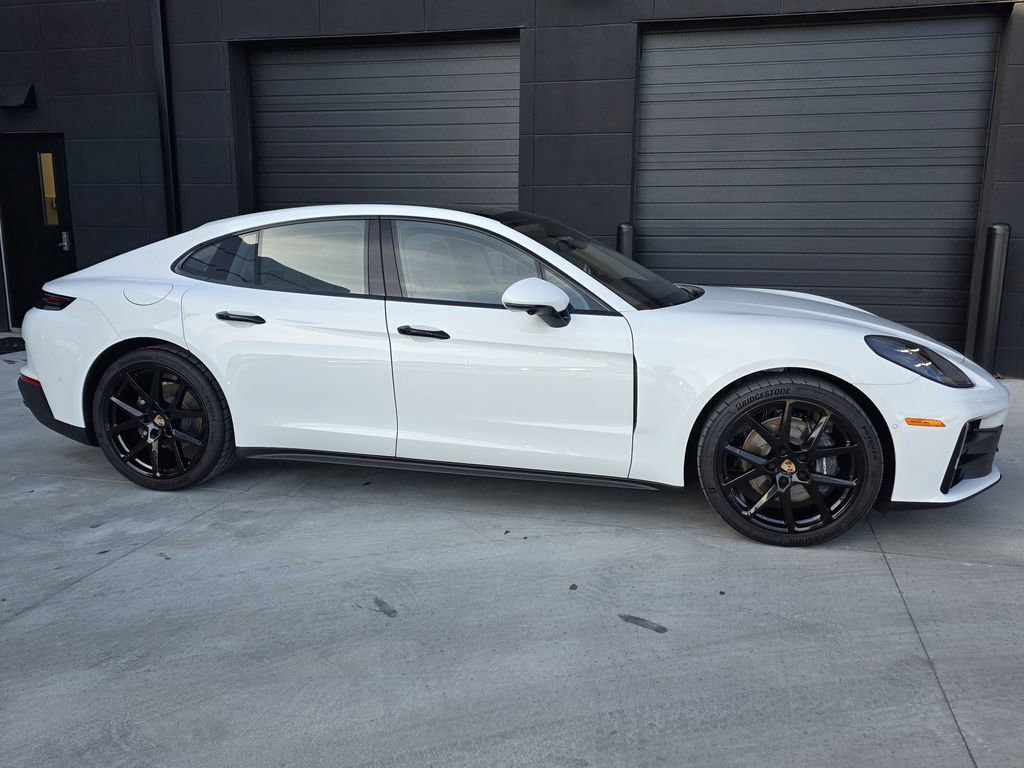 New 2025 Porsche Panamera 4 image 7