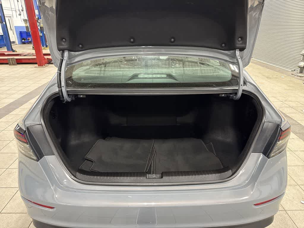 Used 2023 Honda Accord Sport image 10