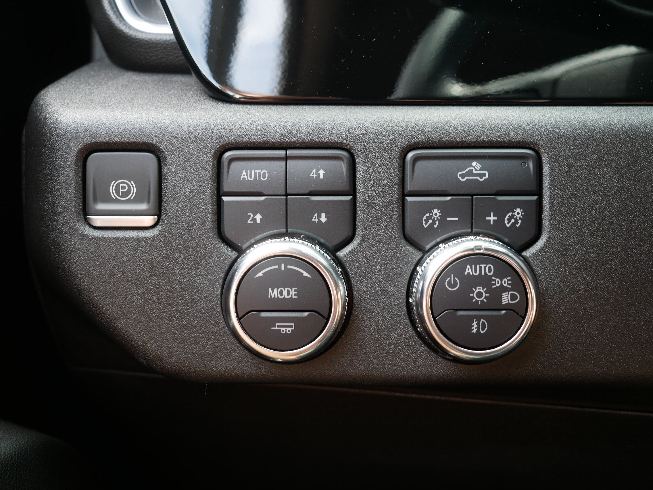 Used 2023 GMC Sierra 1500 Elevation w/ X31 Off-Road Package AWD/4WD image 26