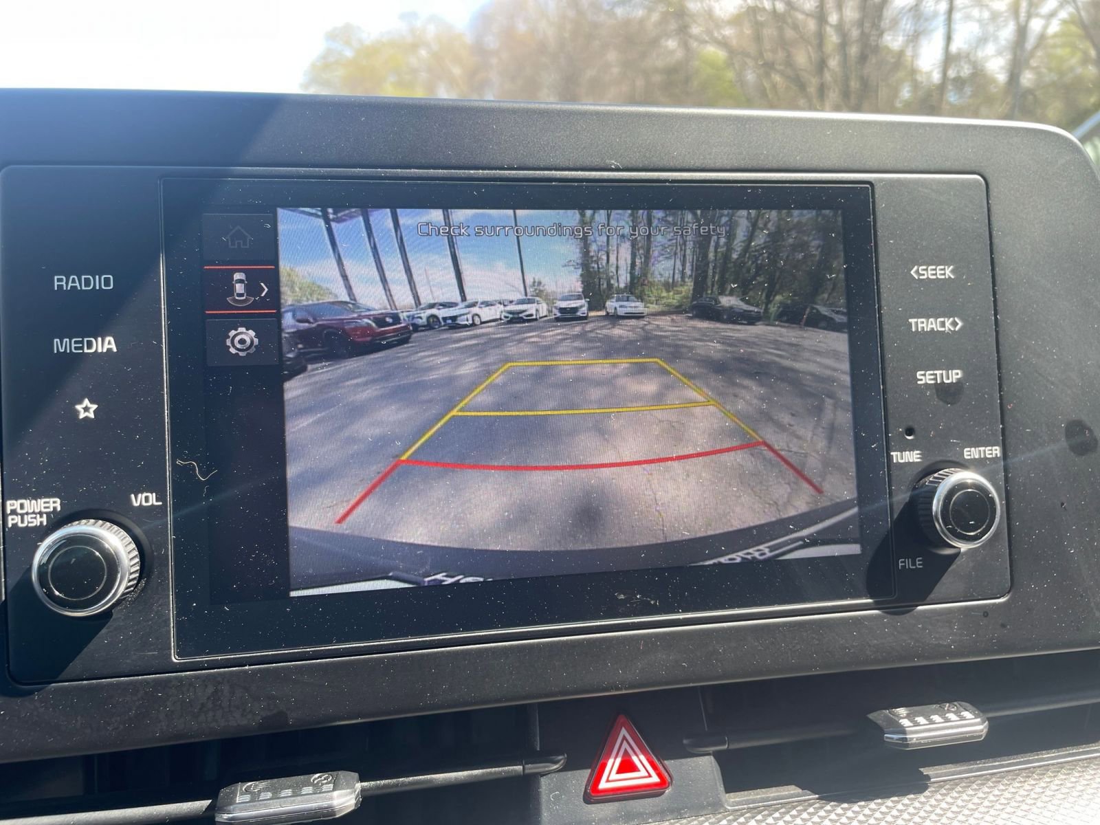 Used 2025 Kia Sportage LX image 22