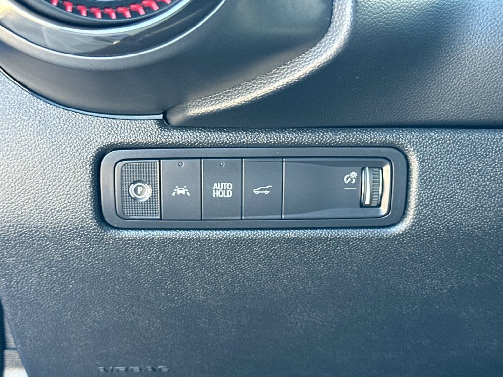 Certified 2025 Chevrolet Equinox EV RS FWD image 10