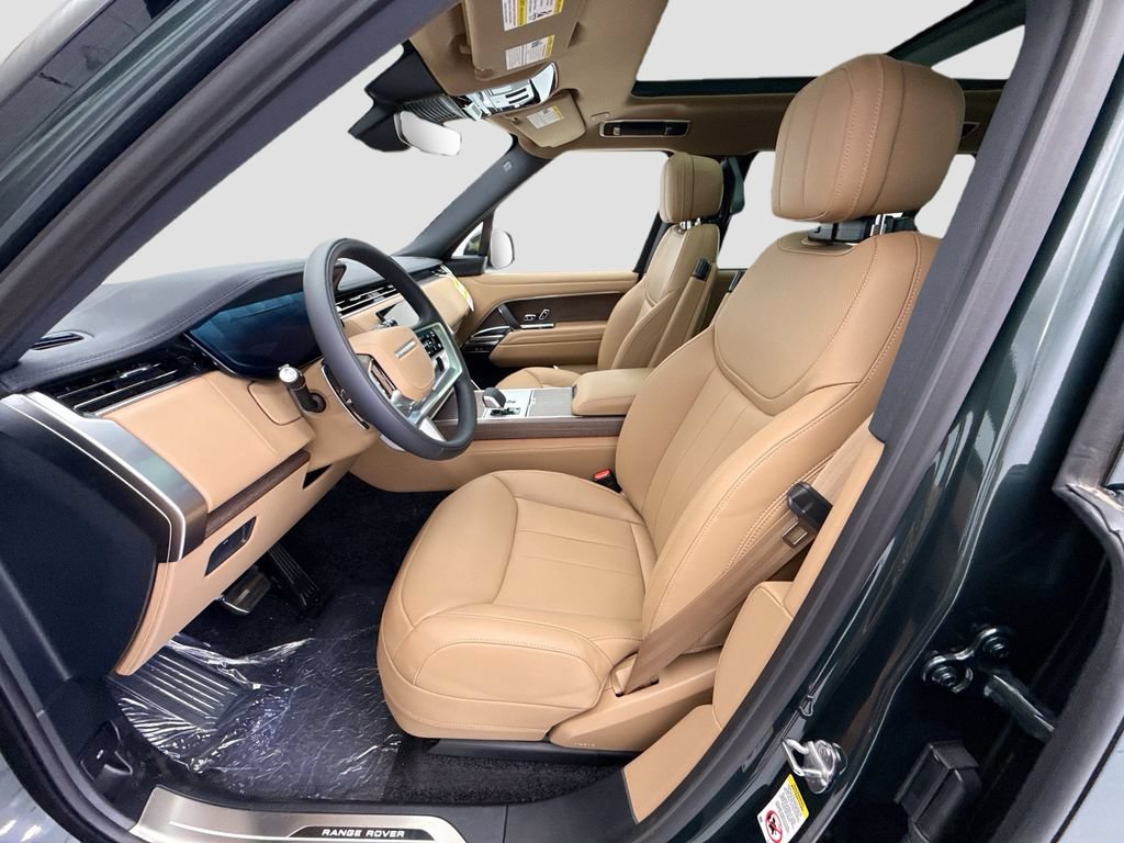 New 2026 Land Rover Range Rover Long Wheelbase SE AWD/4WD image 19