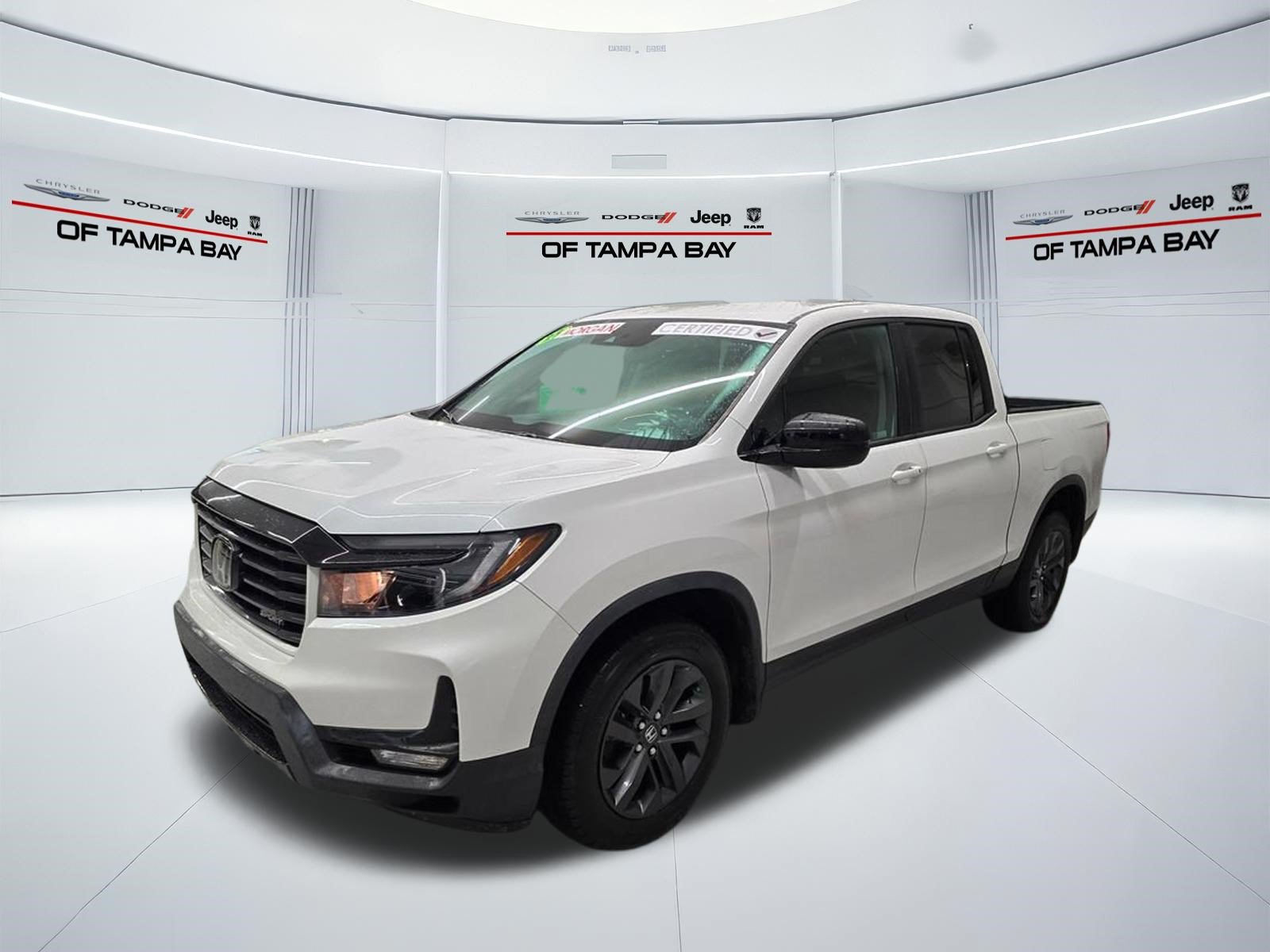 Used 2023 Honda Ridgeline Sport image 2