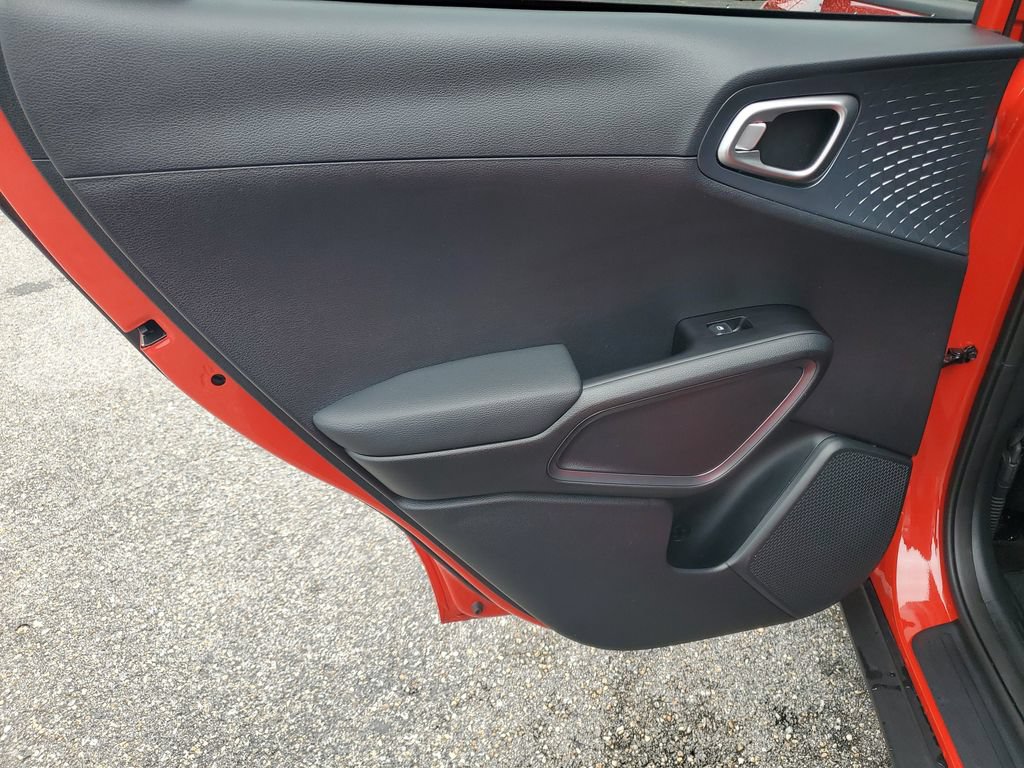 Used 2022 Kia Soul EX FWD image 24