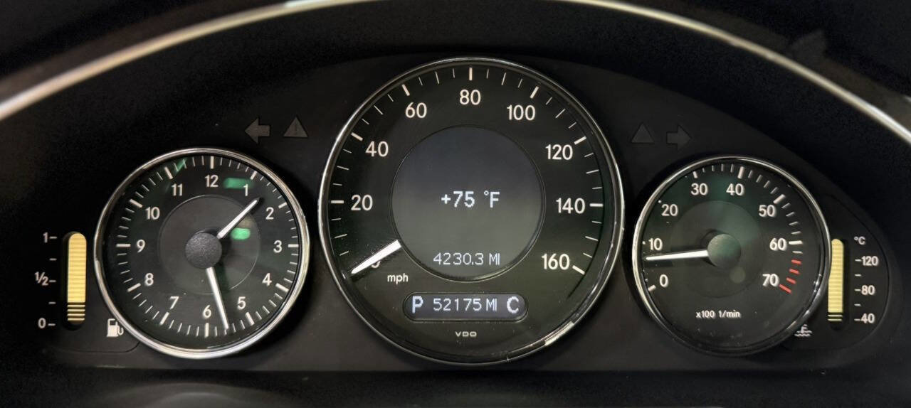 Used 2006 Mercedes-Benz CLS 500 image 16