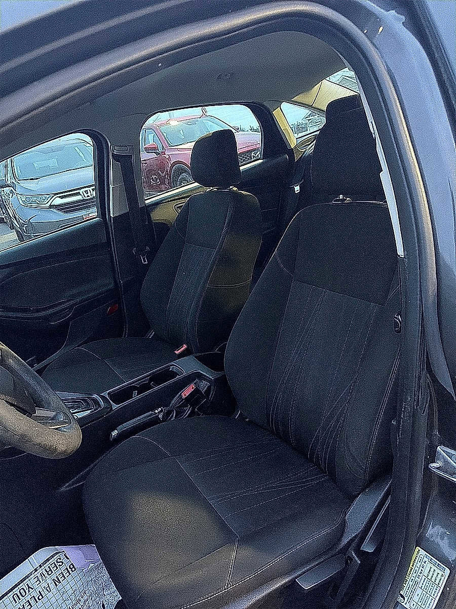 Used 2018 Ford Focus S image 12