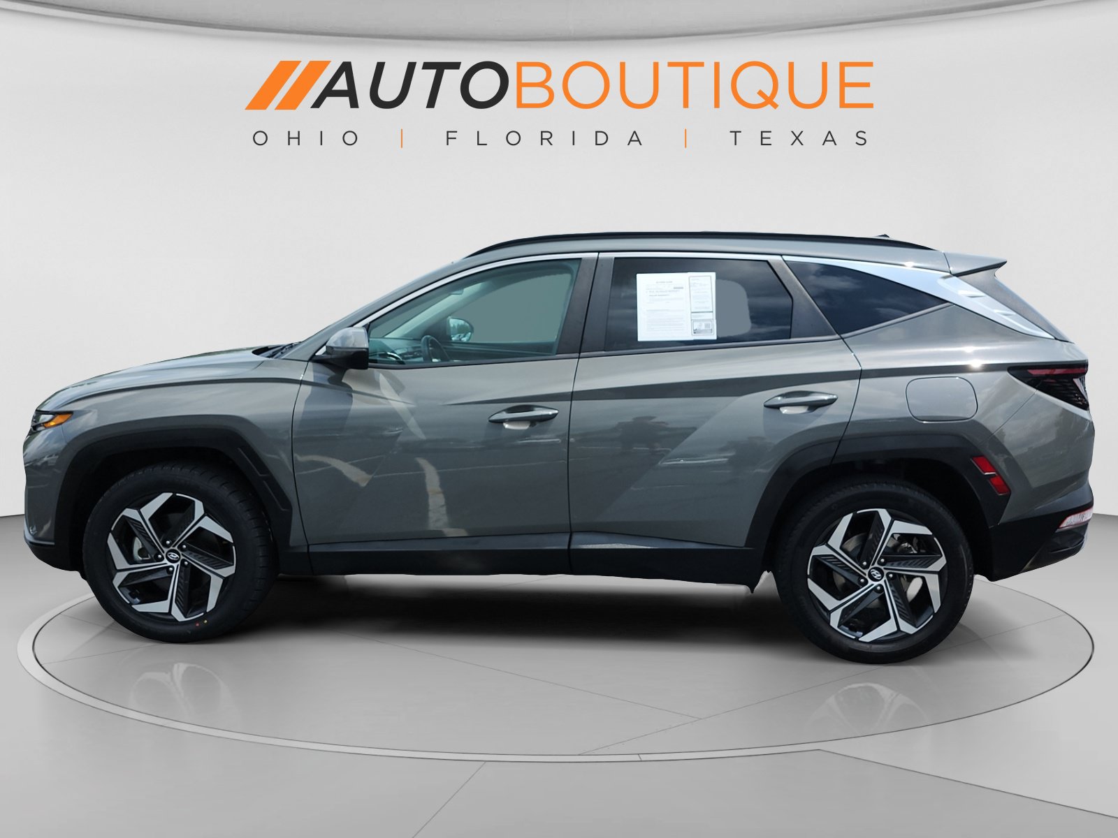 Used 2024 Hyundai Tucson SEL w/ Convenience Package AWD/4WD image 2