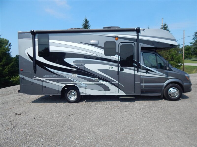 Used 2016 Mercedes-Benz Sprinter 3500 image 6