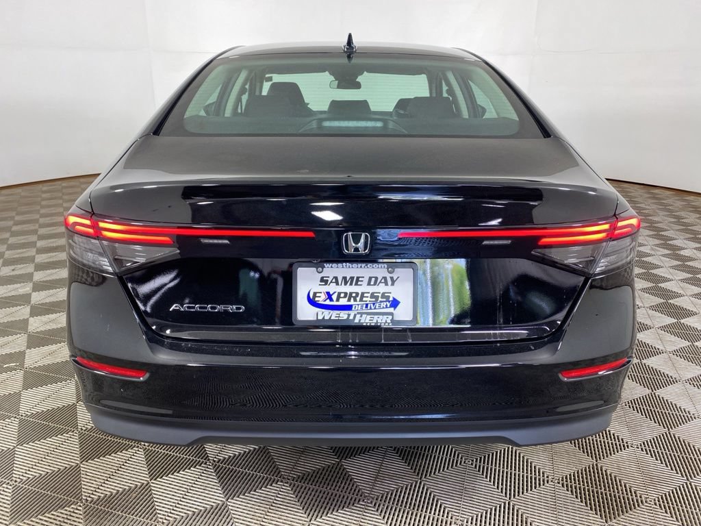 Used 2025 Honda Accord SE image 20