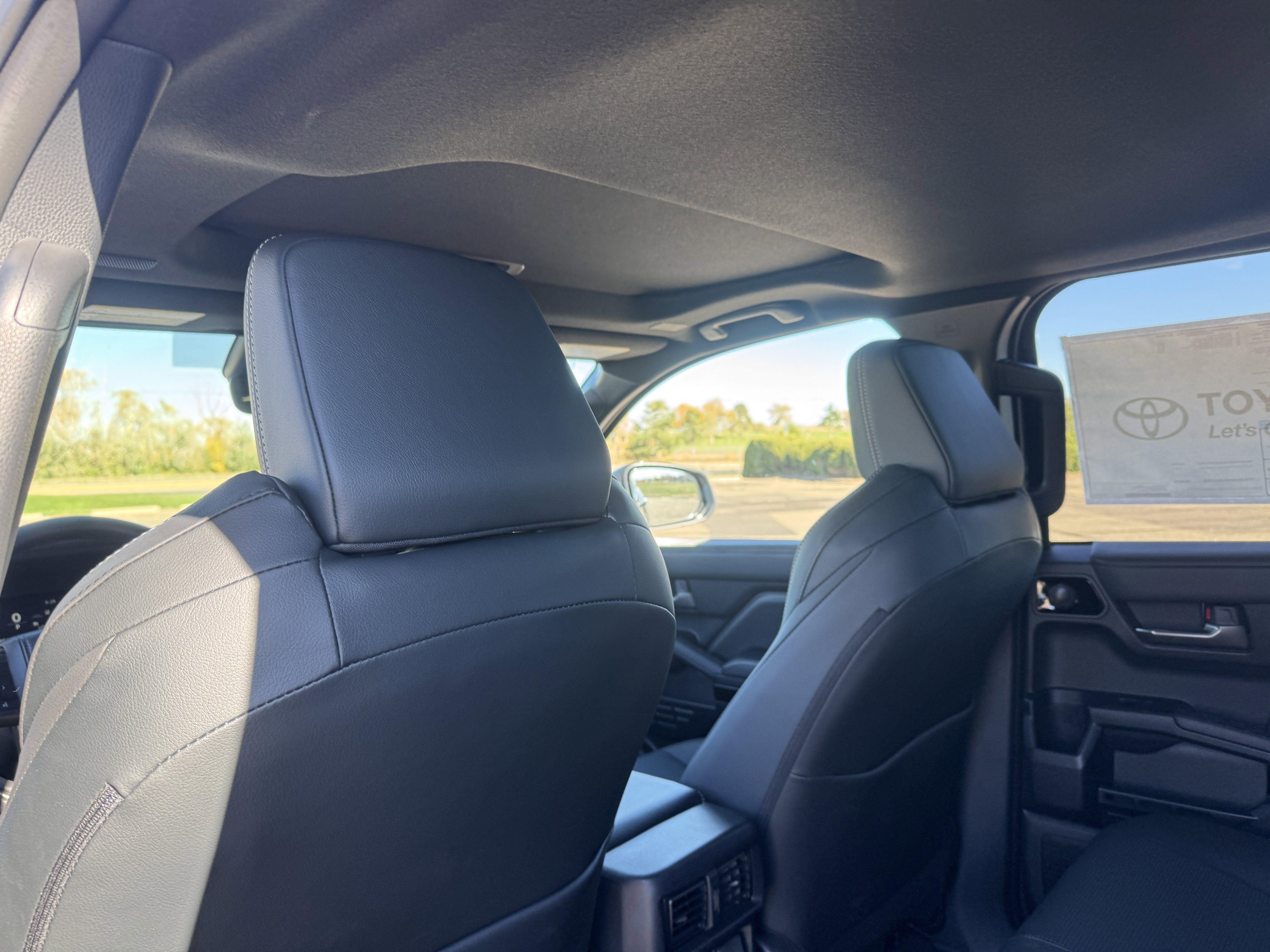 New 2026 Toyota 4Runner Limited AWD/4WD image 15